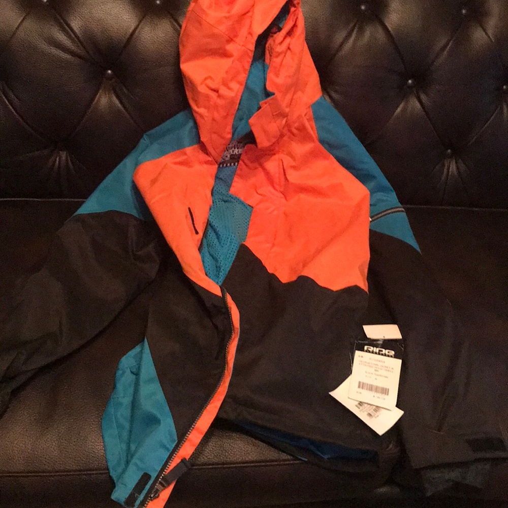 Snowboard jacket